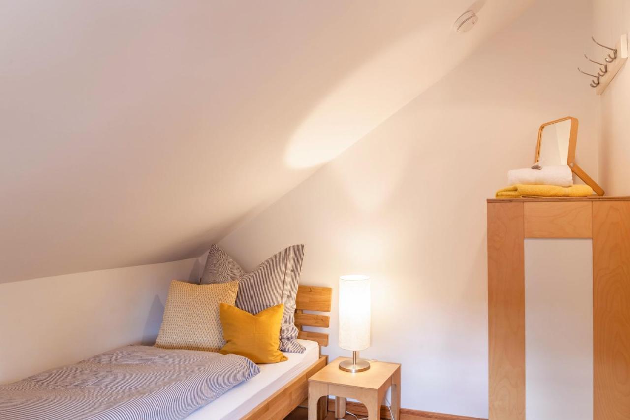 Fewo Im Blauen Haus Dg Garmisch-Partenkirchen Extérieur photo