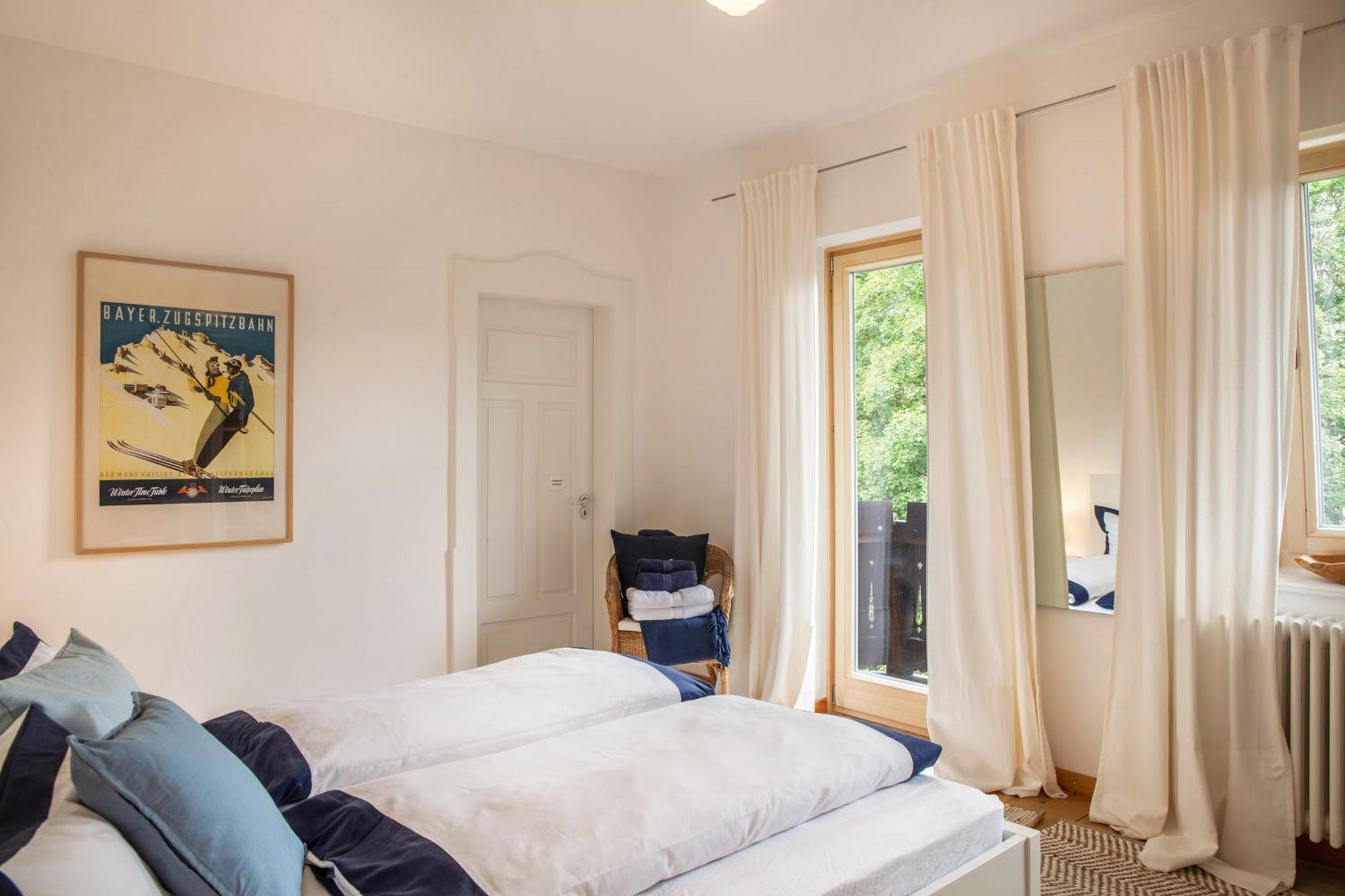 Fewo Im Blauen Haus Dg Garmisch-Partenkirchen Extérieur photo